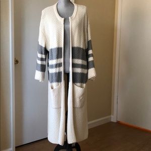 🦋 Chicwish Ivory & Grey Stripe Long Cardigan